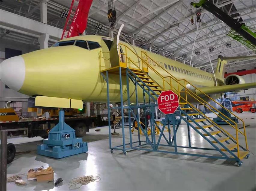 西畴县飞机模拟仓