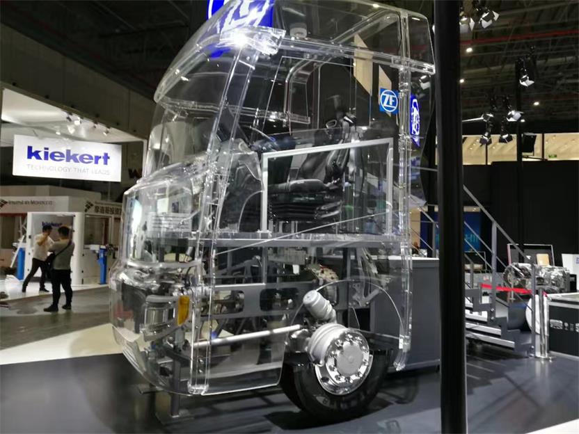 西畴县透明车模型